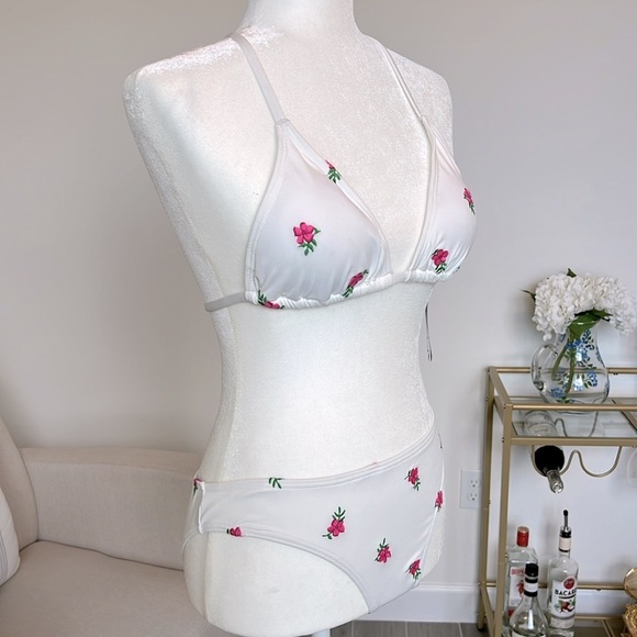 NWT Kate Spade White String Bikini Set Hot Pink Embroidered Floral Print Medium - Picture 6 of 8